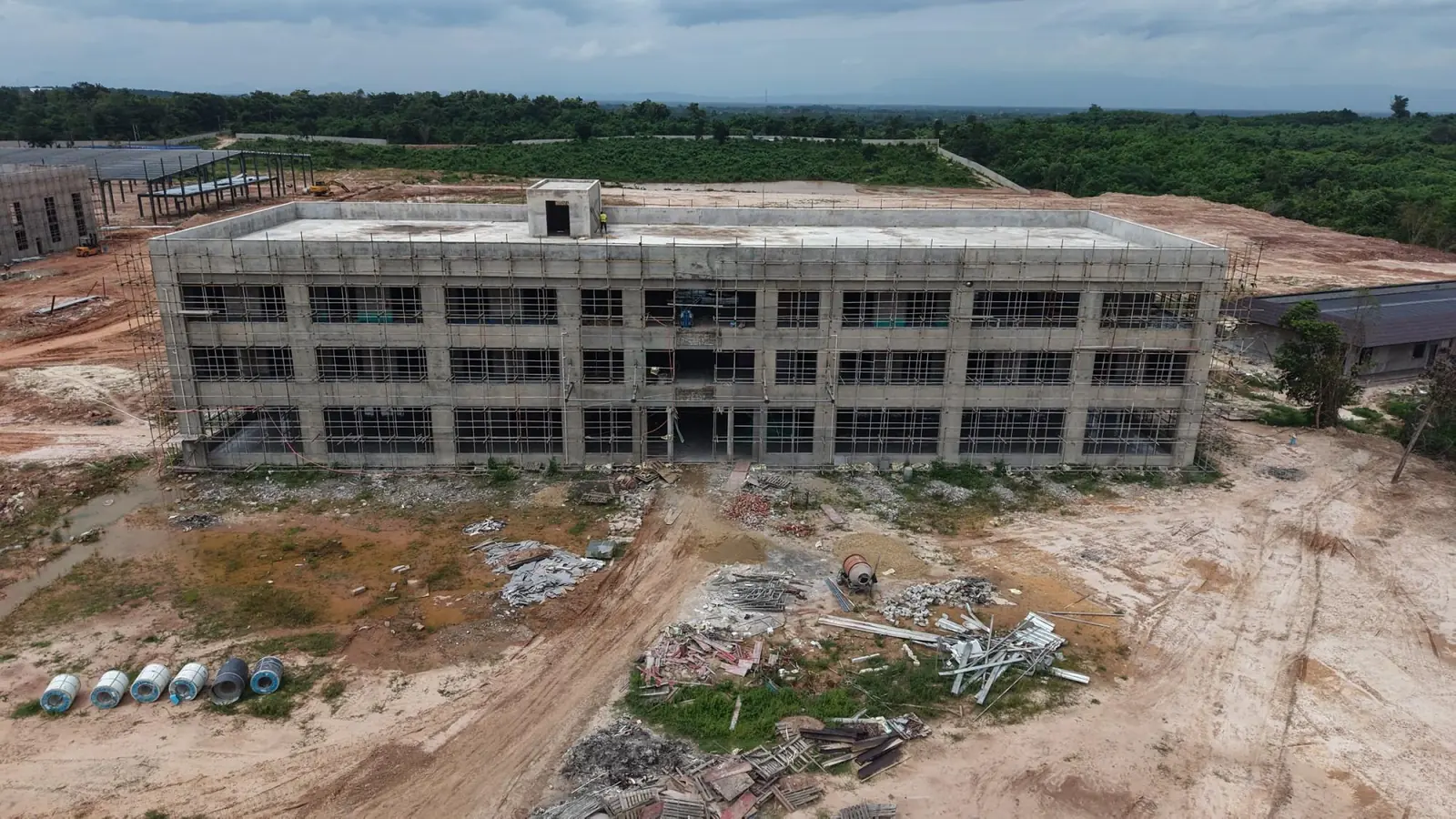 Administration block under construction at the Raysun Vientiane project